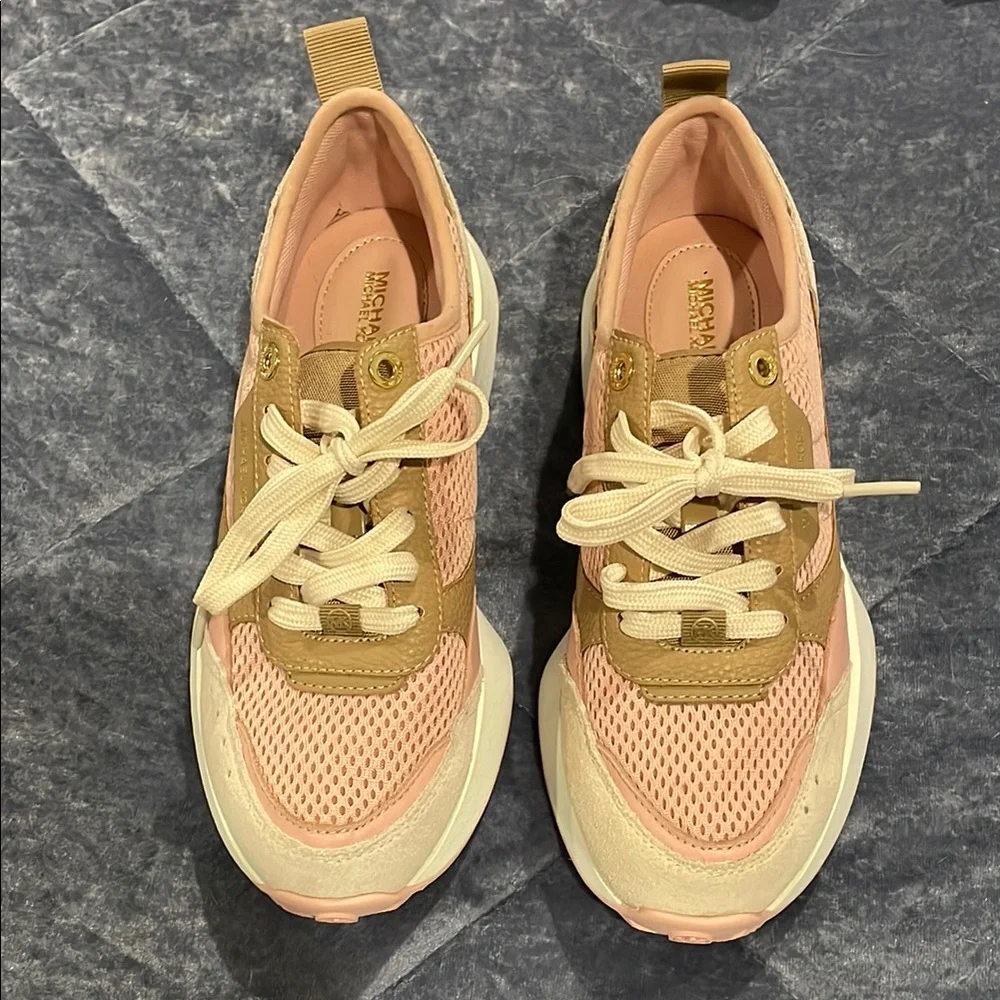 Michael Kors Pink and Tan Women's Sneakers size 7 new without box - Picture 3 of 8